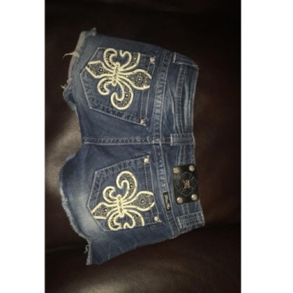Miss Me shorts
